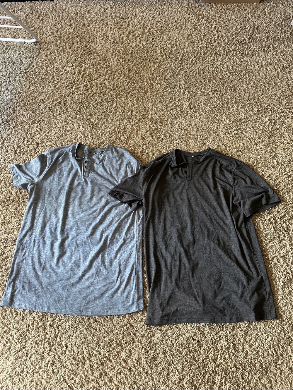 Men's Short-Sleeve Henley Shirt - blue and Charcoal